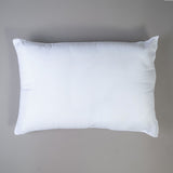 Garnissage du coussin en tissu microfibre