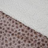 Couverture sherpa beige à imprimé animal