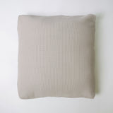 Housse de coussin nid d'abeille en coton beige 107
