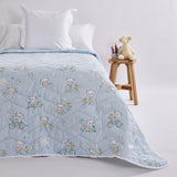 Lightweight panda comforter