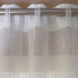 Rideau à cordon froncé