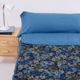 Adjustable duvet cover play