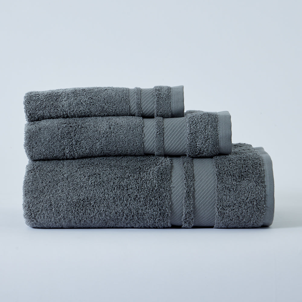 Premium cotton towel 700 g/m² grey